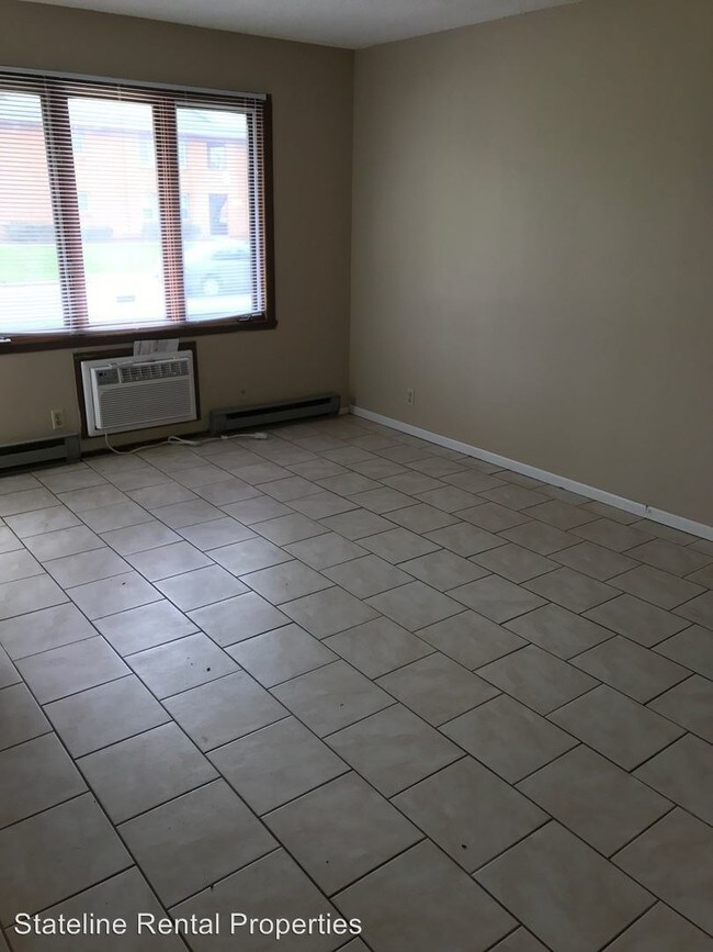 Foto del edificio - 2432 Windridge Ct