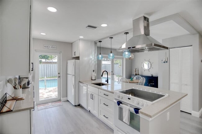 Foto del edificio - 1437 NE 25th St