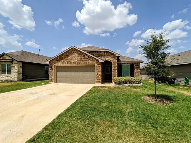 Foto del edificio - 121 Dylan Dr