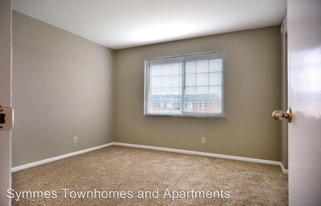 Building Photo - 5109 Pleasant Ave