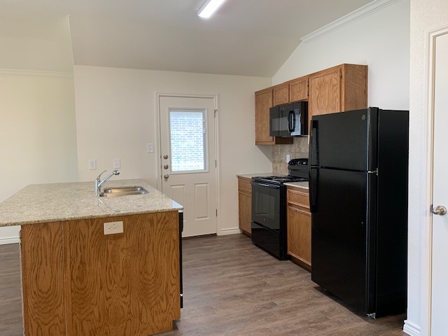 Building Photo - 279 A Olaf Dr