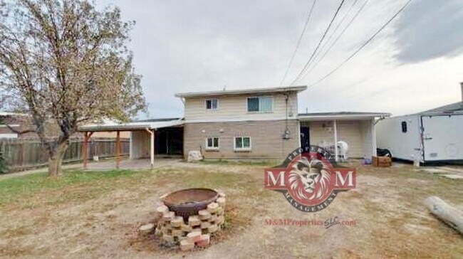 Foto del edificio - 1478 W Teakwood Dr