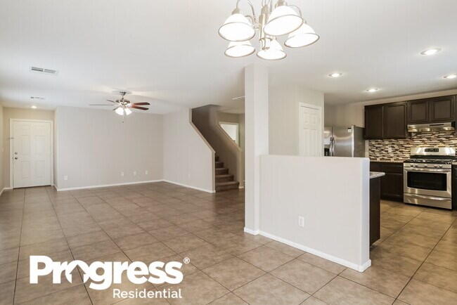 Building Photo - 5013 Hostetler Ave