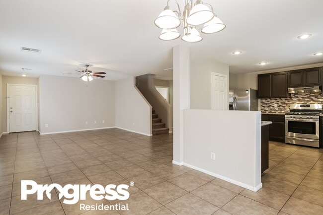 Foto del edificio - 5013 Hostetler Ave