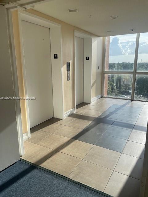 Foto del edificio - 215 SW 42nd Ave