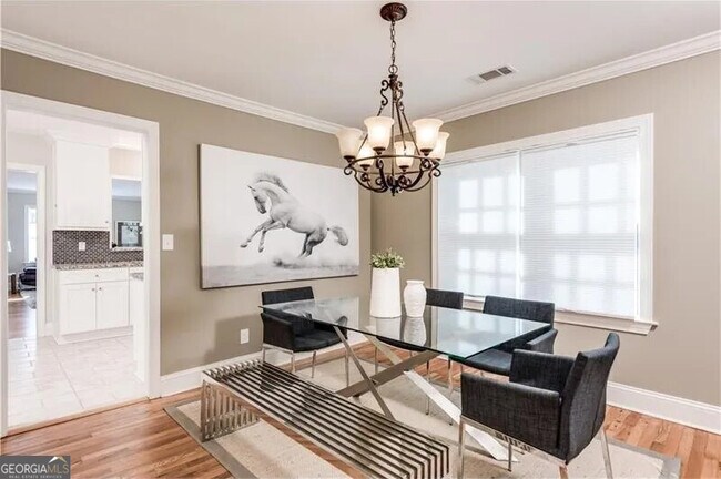 Foto del edificio - 311 Delmont Dr NE