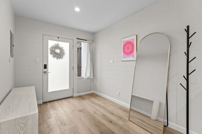 Building Photo - 2708-2710 2nd Street