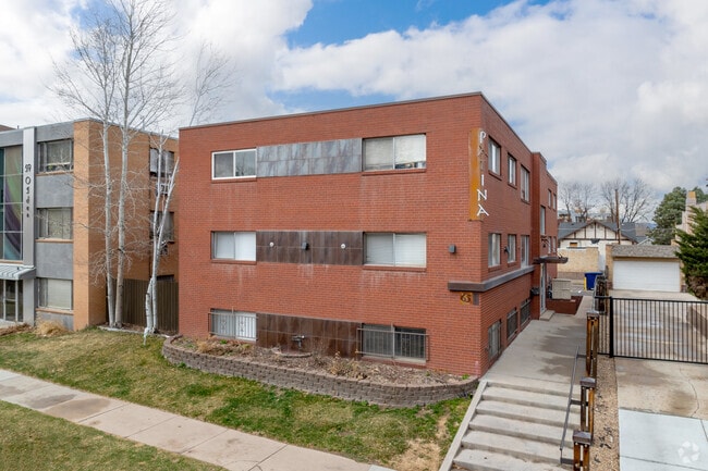 Building Photo - Patina