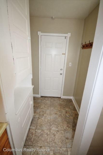 Building Photo - 2542 Glen Echo Dr