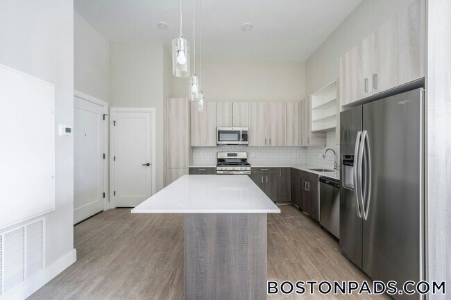 Foto del edificio - 340 Bremen St