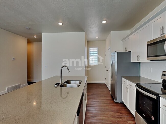 Foto del edificio - 6064 W Copper Hawk Dr