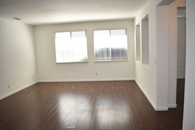 Building Photo - 2360 Lockton Dr