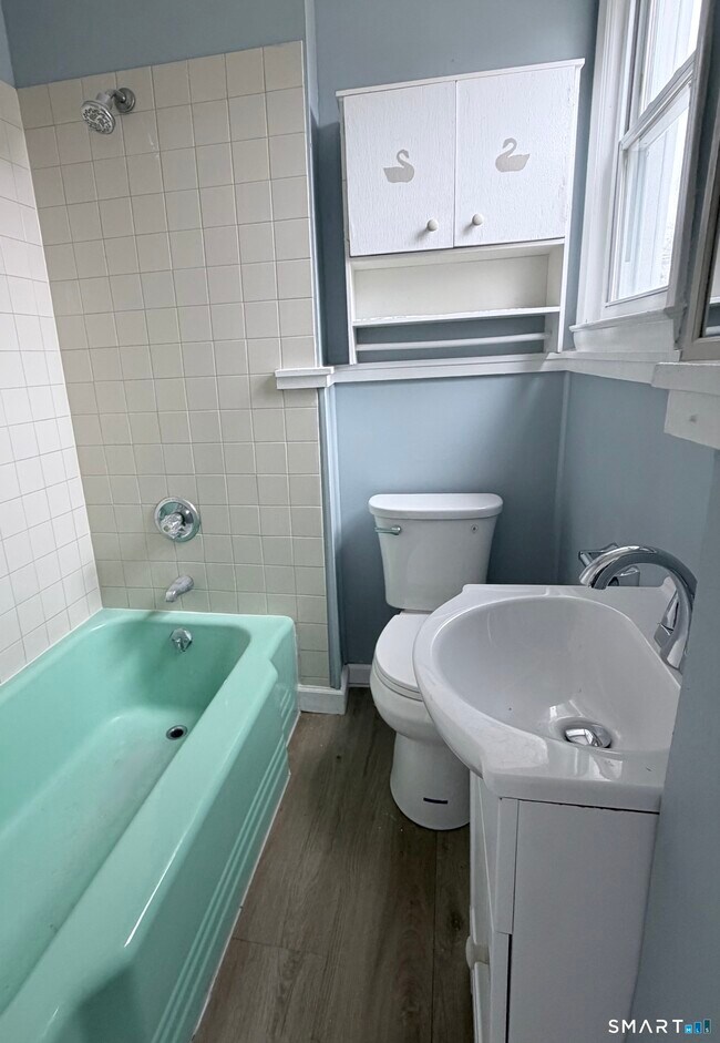 Foto del edificio - 125 Ward St