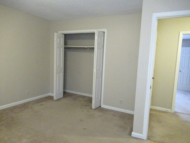 Foto del edificio - 40 Hackberry Ct