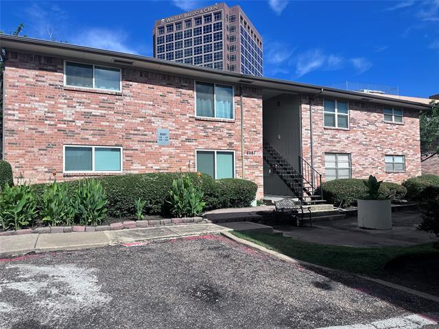 Foto principal - 8087 Meadow Rd