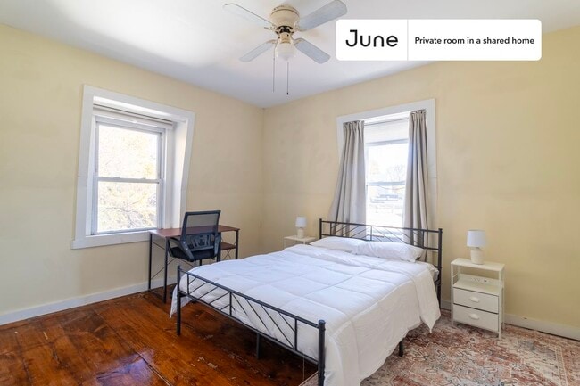 Building Photo - Room in Shared 5 bed/1 bath home in Allston