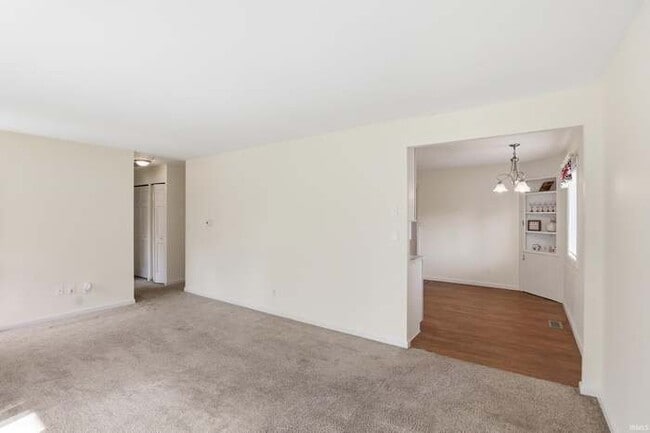 Building Photo - 5117 Northcrest Dr