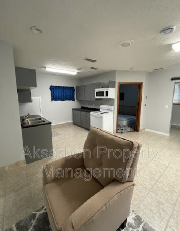 Foto principal - 2778 33rd Ave