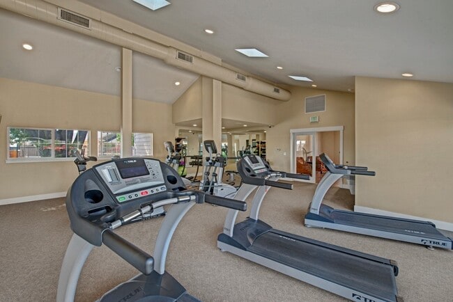 Interior Photo - Canyon Ranch Apartments