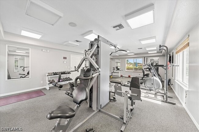 Building Photo - 8235 Ibis Club Dr