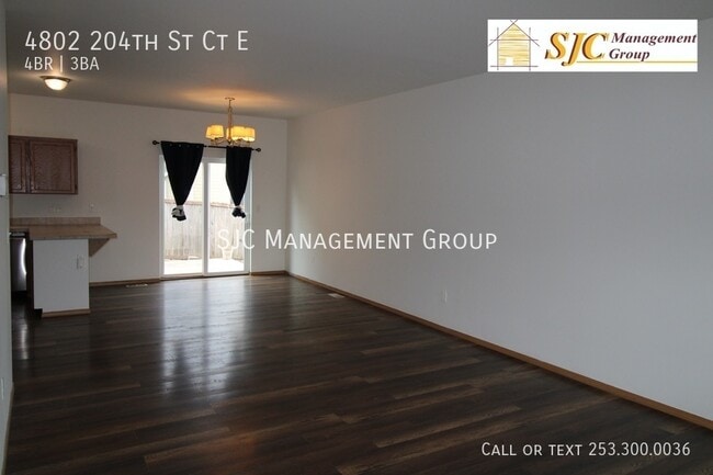 Foto del edificio - 4802 204th St Ct E
