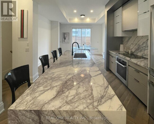 Building Photo - 25 Dervock Crescent