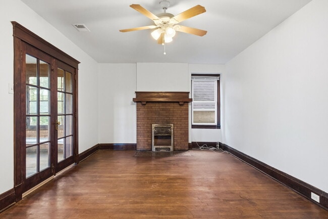 Building Photo - 407 Biddle Ave