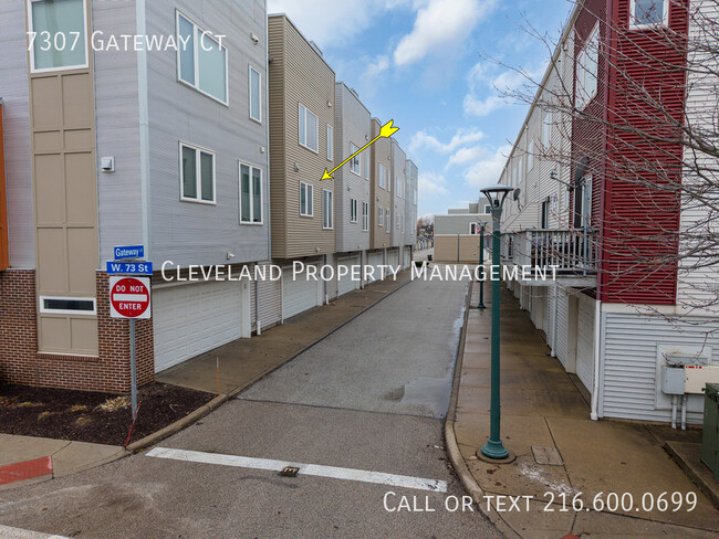 Building Photo - 7307 Gateway Ct