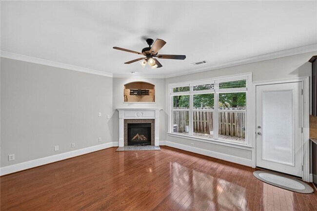 Foto del edificio - 3526 Pecos Ln