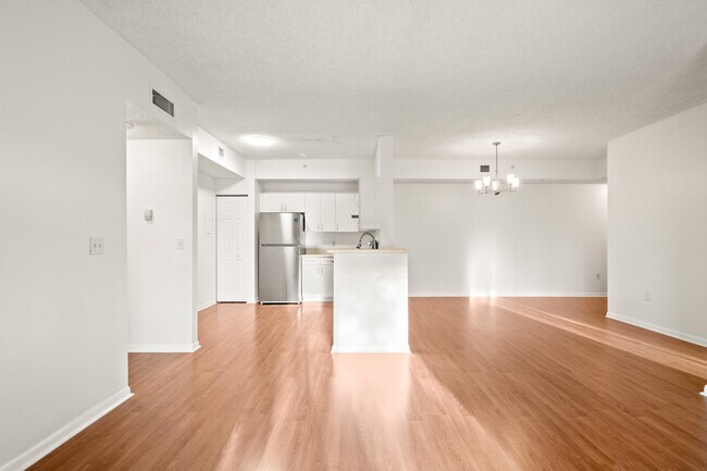 Foto del edificio - 6960 SW 39th St