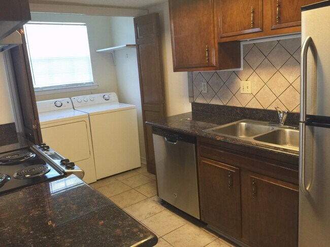 Foto del edificio - 209 Pine St