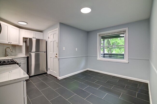 Foto del edificio - 15 Langley Cir