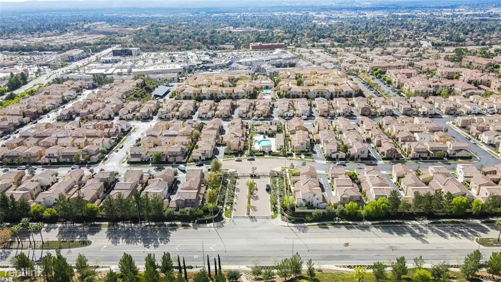 2 br, 3 bath Townhome 20109 Pienza Ln Townhome Rentals in Los