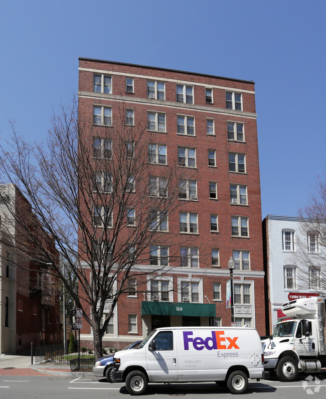 Building Photo - 1614 17th St NW