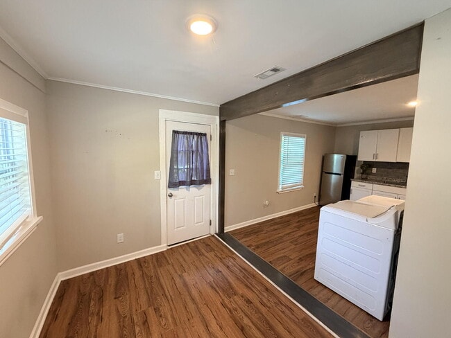 Building Photo - 10 Rockmart Dr NW