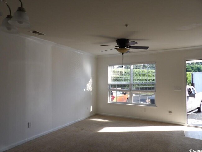 Foto del edificio - 121 Barnacle Ln