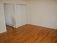 Foto del edificio - 2516 W Foster Ave