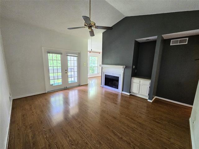 Foto principal - 6315 Campbell Rd