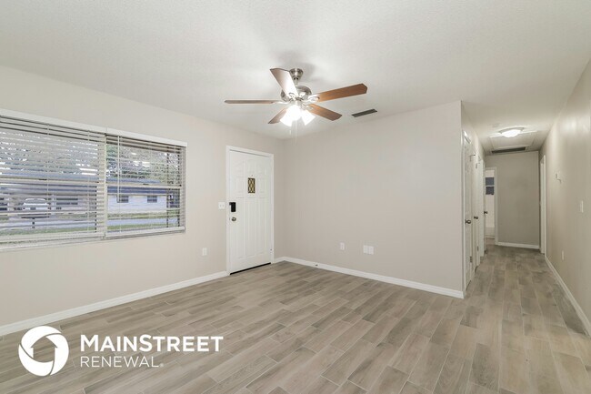 Building Photo - 212 Bolender Ct