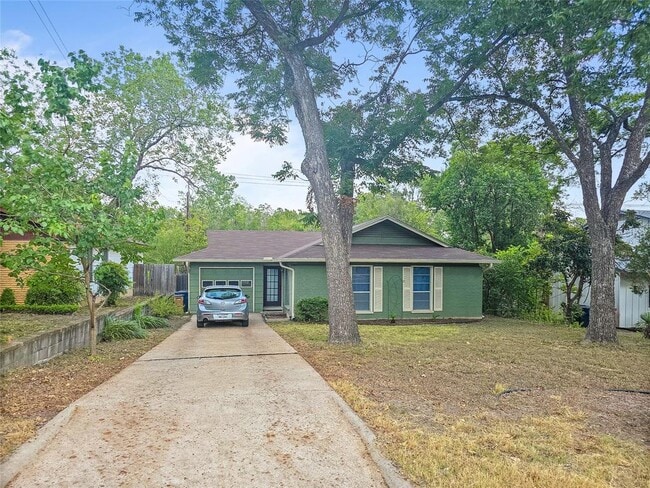 Building Photo - 306 Lightsey Rd