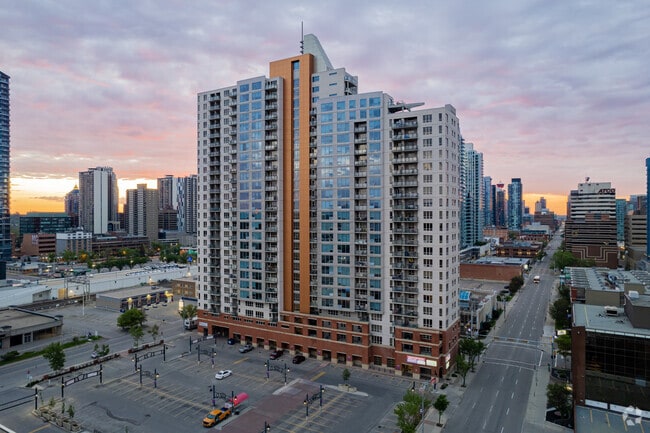Vantage Pointe