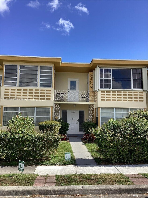 16791 NE 20th Ave Unit 1, North Miami Beach, FL 33162 Condo for Rent in North Miami Beach, FL