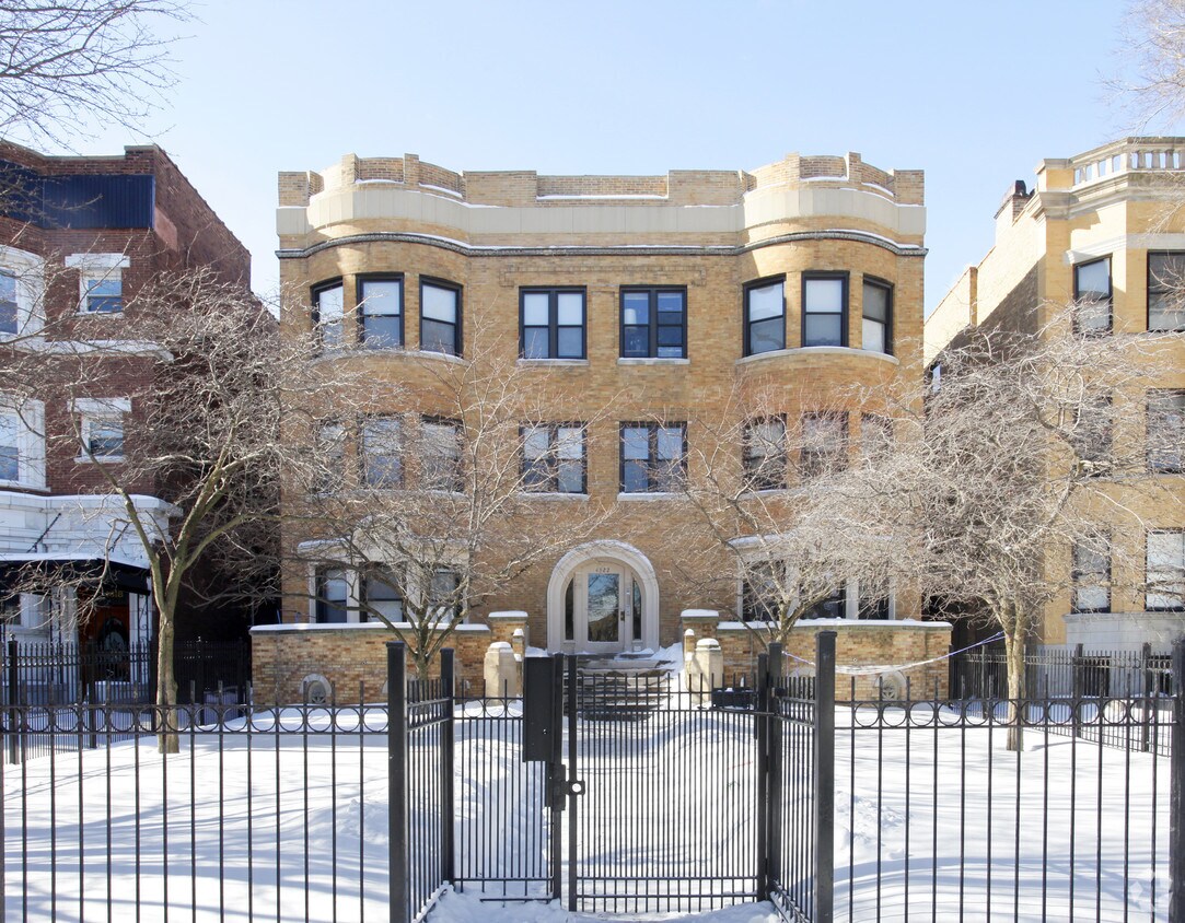 Foto del edificio - 4322 N Sheridan Rd