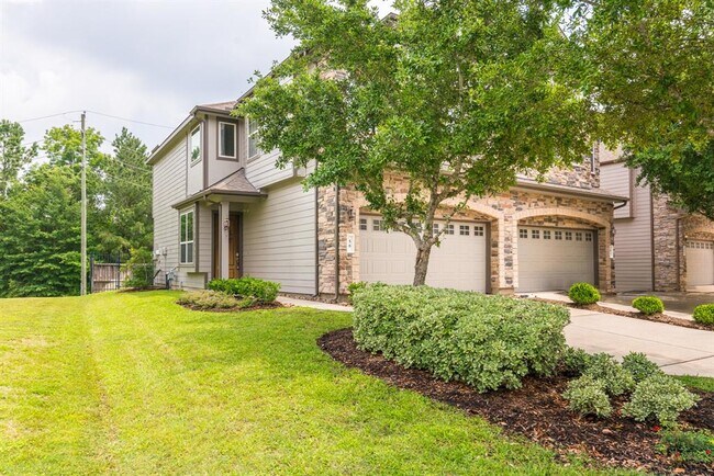 Building Photo - 58 Aventura Pl