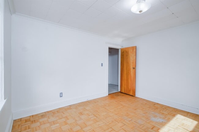 Foto del edificio - 470 Teaneck Rd