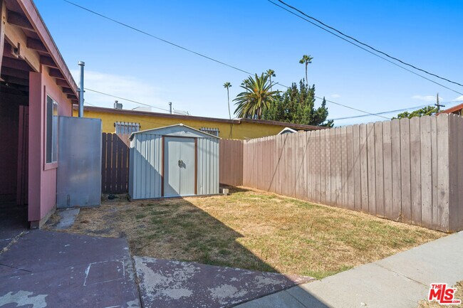 Foto del edificio - 932 1/2 California Ave