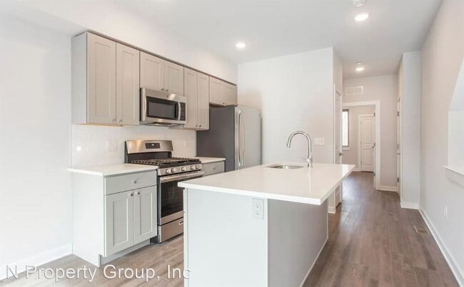 Foto del edificio - 3 br, 3 bath House - 3312 Mantua Ave Unit A