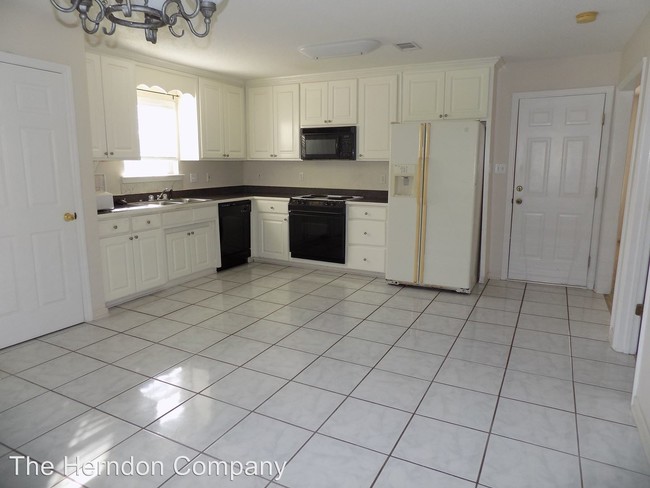 Building Photo - 3 br, 2 bath House - 4082 Forrest Run Circle