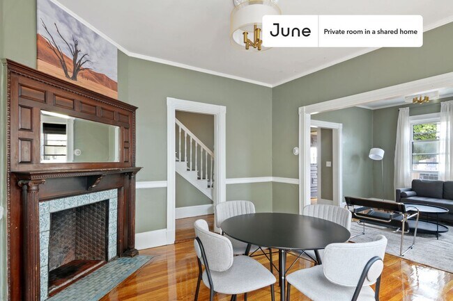 Foto del edificio - Room in Shared 6 bed/2 bath home in Allston
