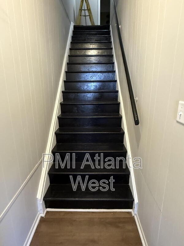 Foto del edificio - 1462 Saint Michael Ave